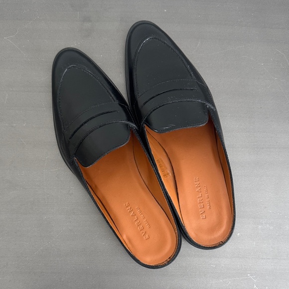 Everlane Shoes - Everlane Women’s Classic Black Slip-On Loafers